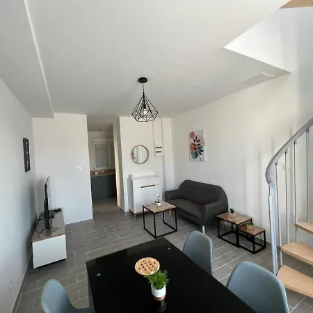 180b - Duplex T2 Confort - Wifi Netflix * 勒贡蓬图夫尔