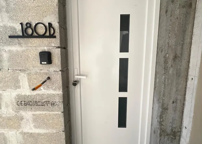 Apartamento 180b - Duplex T2 Confort - Wifi Netflix *